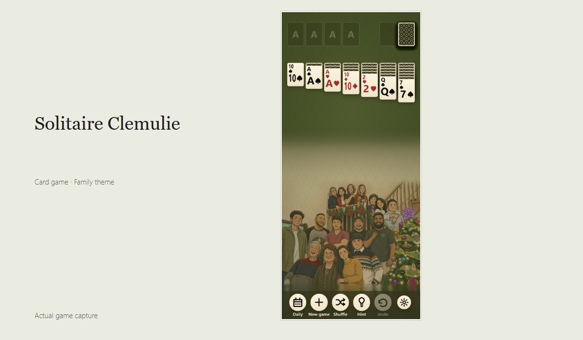 Solitaire Clemulie running with its built-in family artwork and the actual card layout.